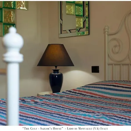 The Gulf Sailor's House - Lago Maggiore *