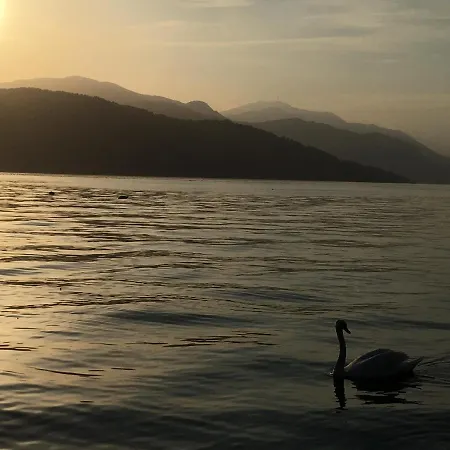 The Gulf Sailor's House - Lago Maggiore Monvalle